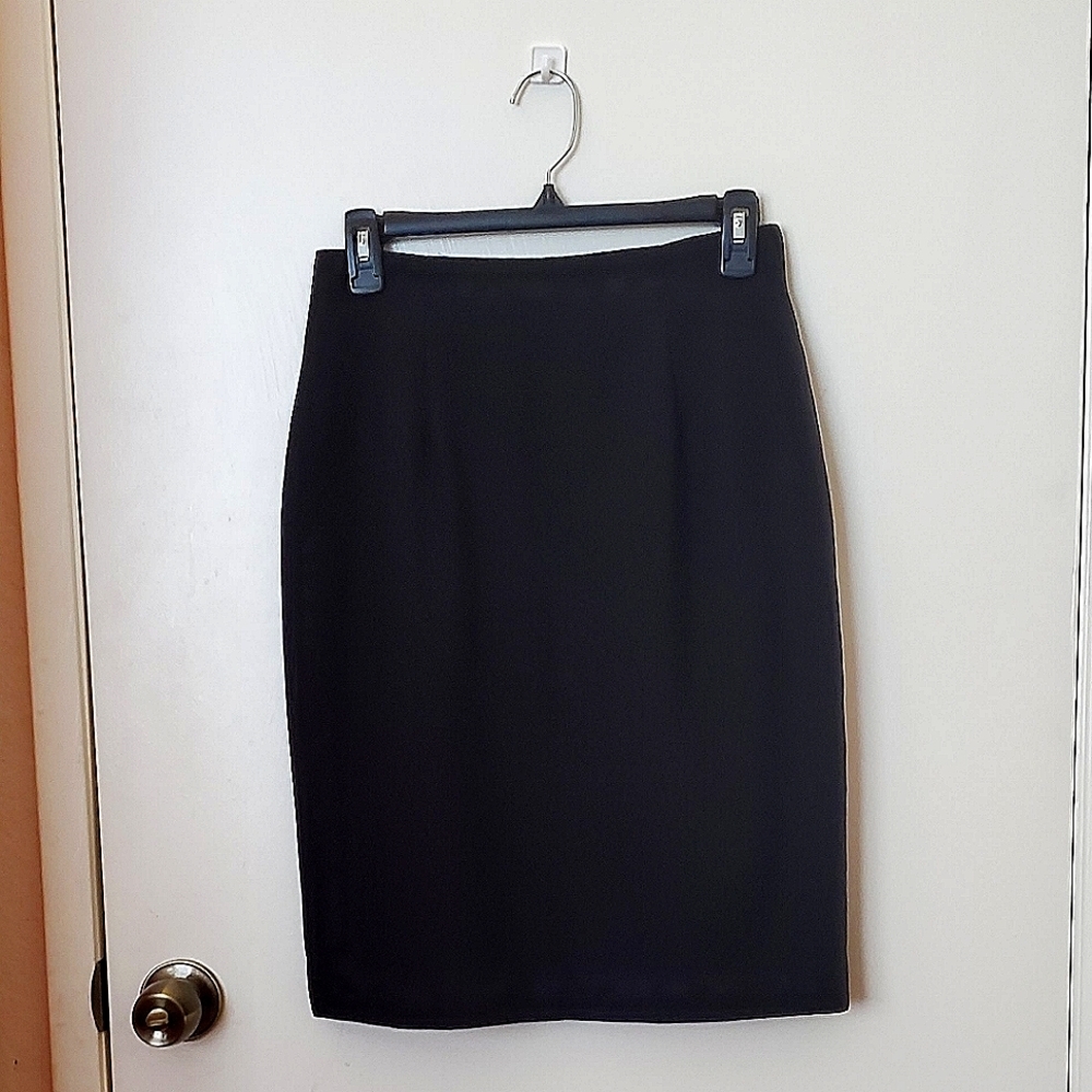 Black Ashley Brooke Skirt